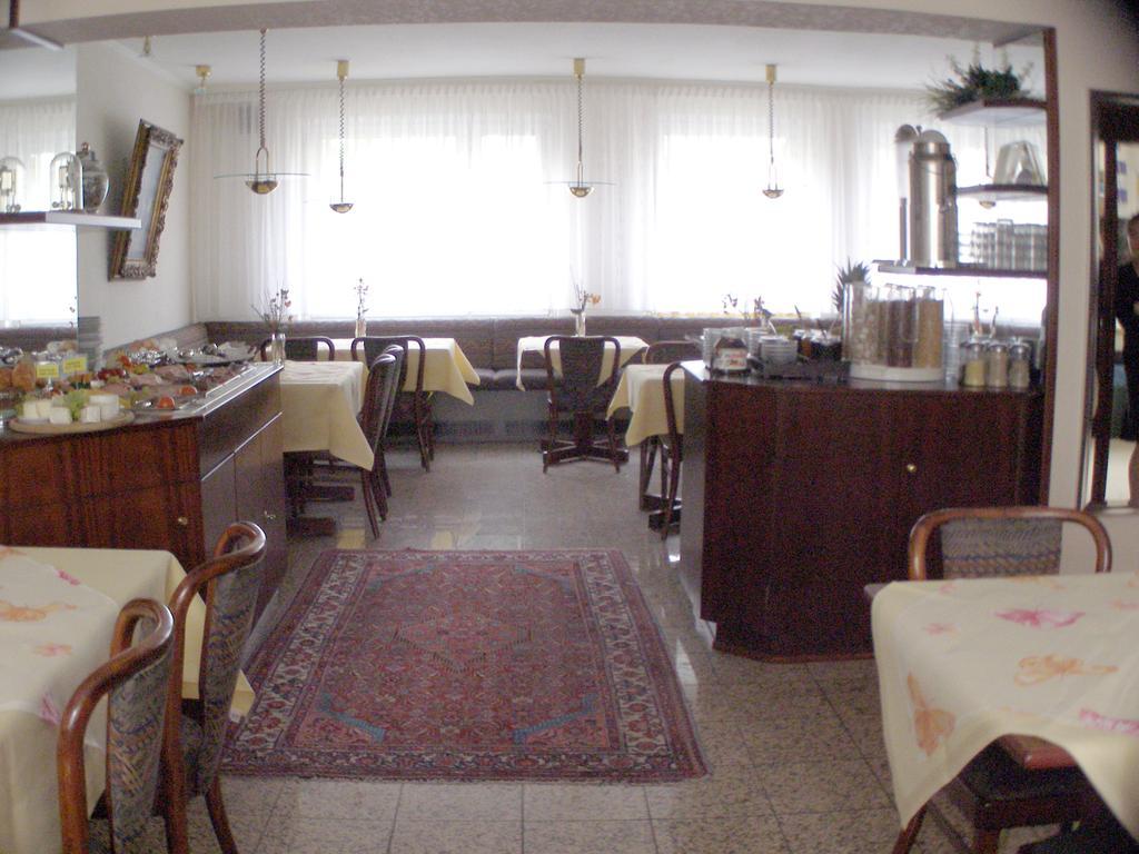 Hotel Astoria Франкфурт на Майн Ресторант снимка